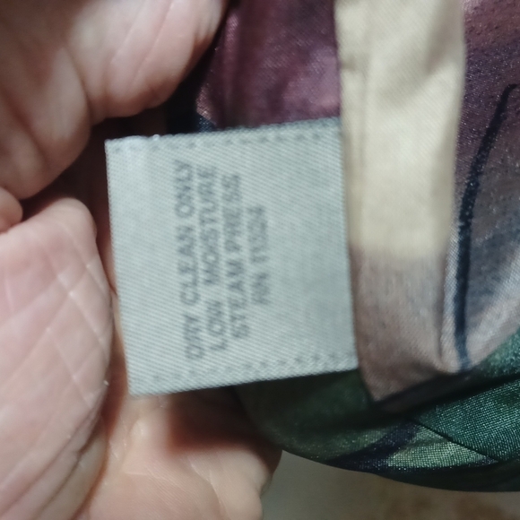 SIGNATURE WOMENS COAT SIZE 12 P IN A BEAUTIFUL NAVY BLUE WOOL 💙 - Picture 11 of 11